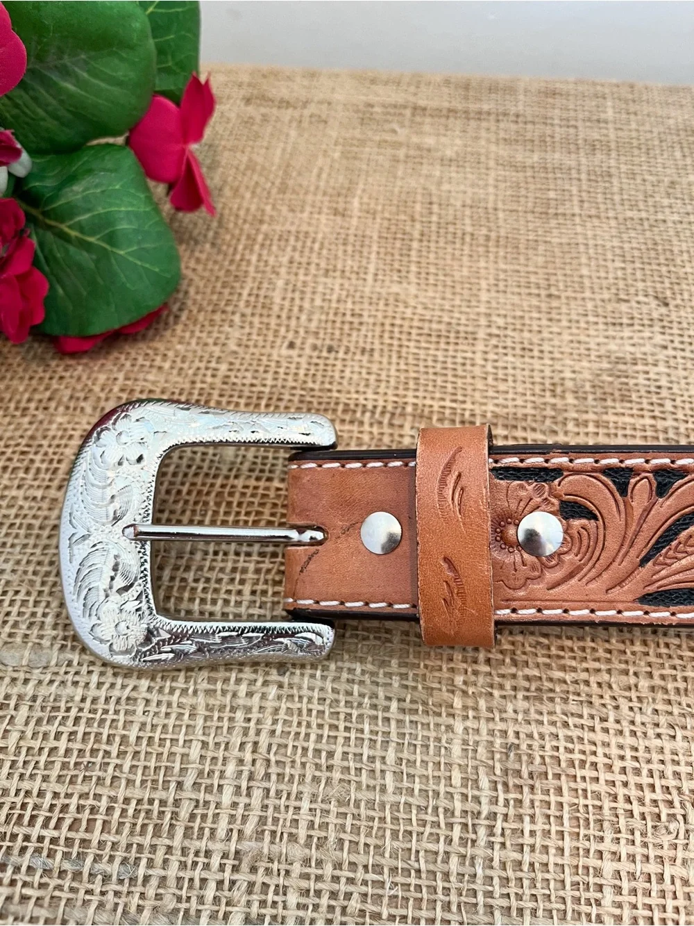 Twisted X Men’s Hand-Tooled Western Leather Belt with Silver Buckle Size 36